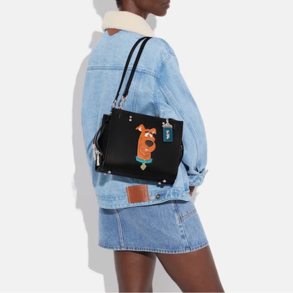 NWT Coach x Scooby Doo! Rogue 25 Black Leather Cartoon CG202 Crossbody Purse Bag - Picture 12 of 13